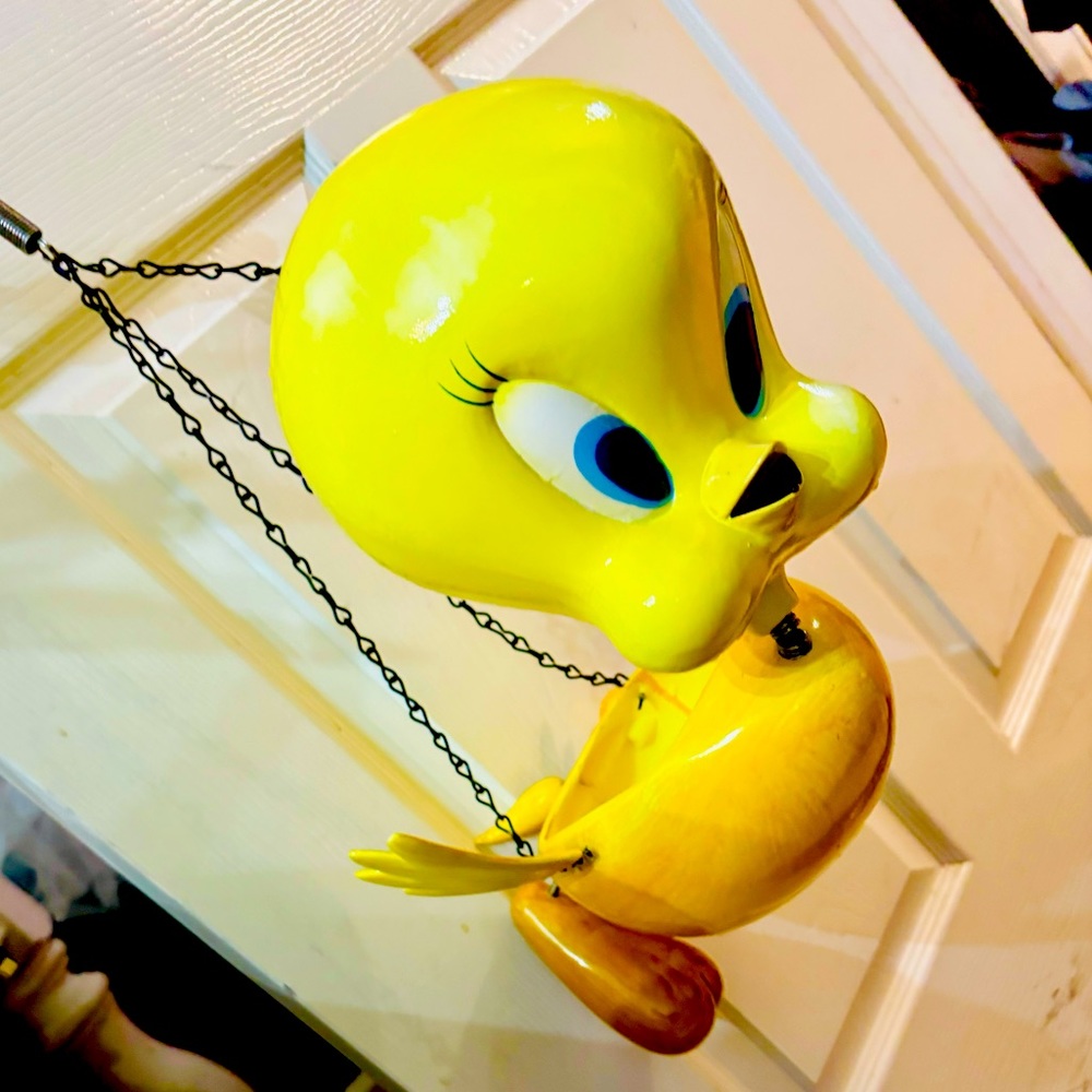 Tweety bird vintage planter hanging basket rare